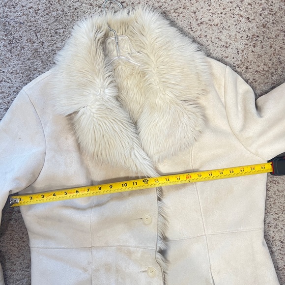 Beige Faux Suede Faux Fur Trim Button Front Penny Lane Coat Women's Large warm - Picture 8 of 13